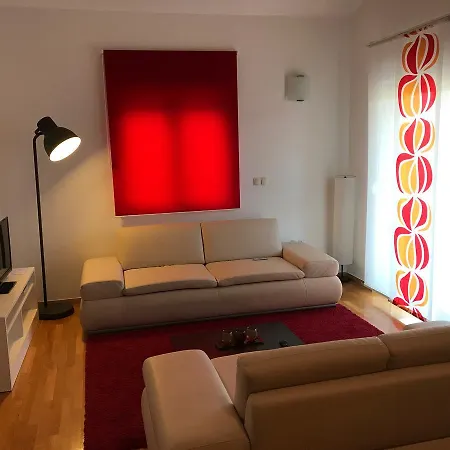 Apartment Ana *