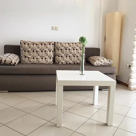 Ana * Zadar